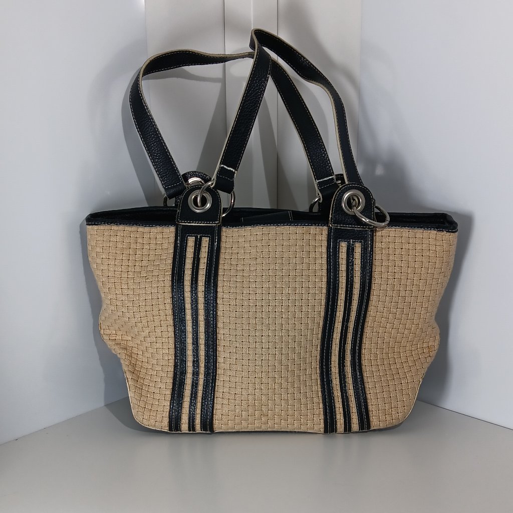 Maxx New York Tan Woven Shoulder Purse Stylish And Functional